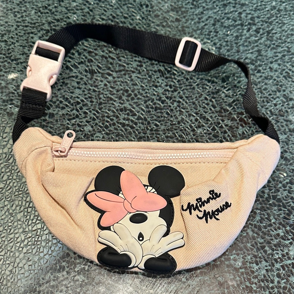 Disney Minnie Mouse Beige and Black Kids Belt Bag with Pink Bow